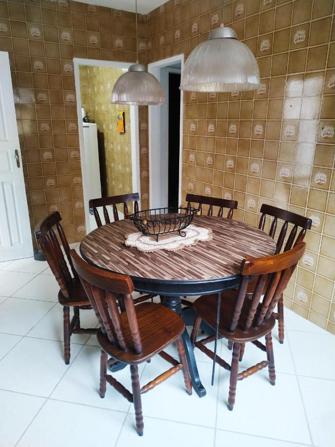 Apartamento Espacoso Localizado No Centro De Angra Dos Reis Buitenkant foto