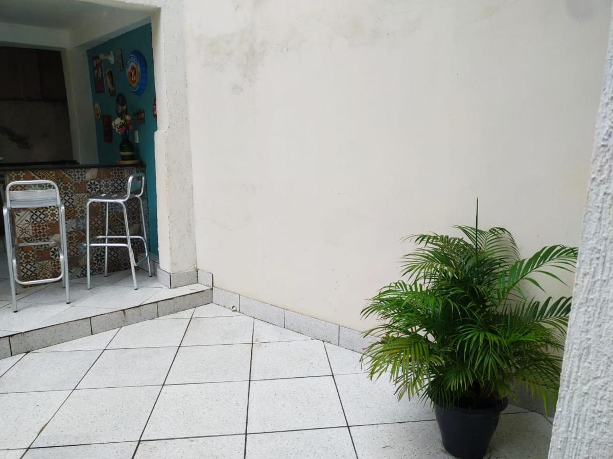Apartamento Espacoso Localizado No Centro De Angra Dos Reis Buitenkant foto